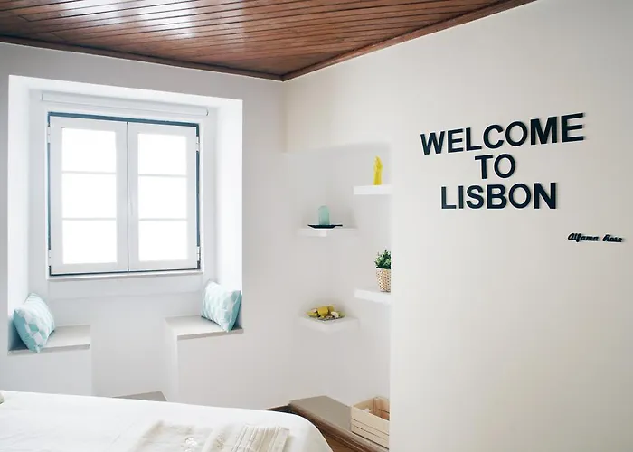 Alfama Rose - Guitarra Lisboa